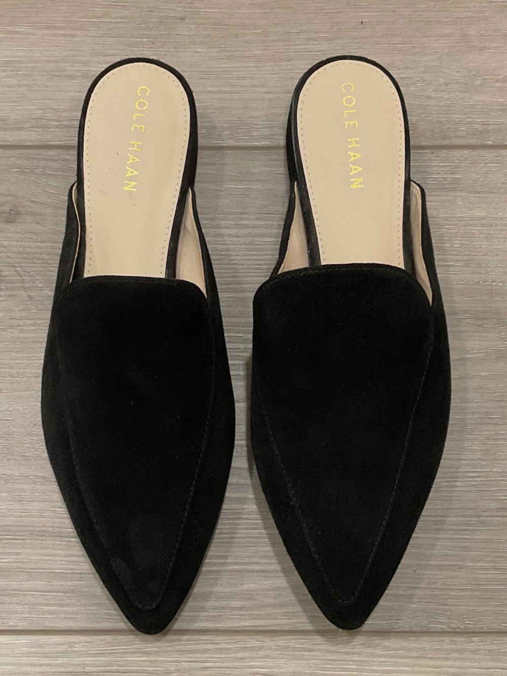 COLE HAAN Piper Mule in Black Suede Size 7 NEW